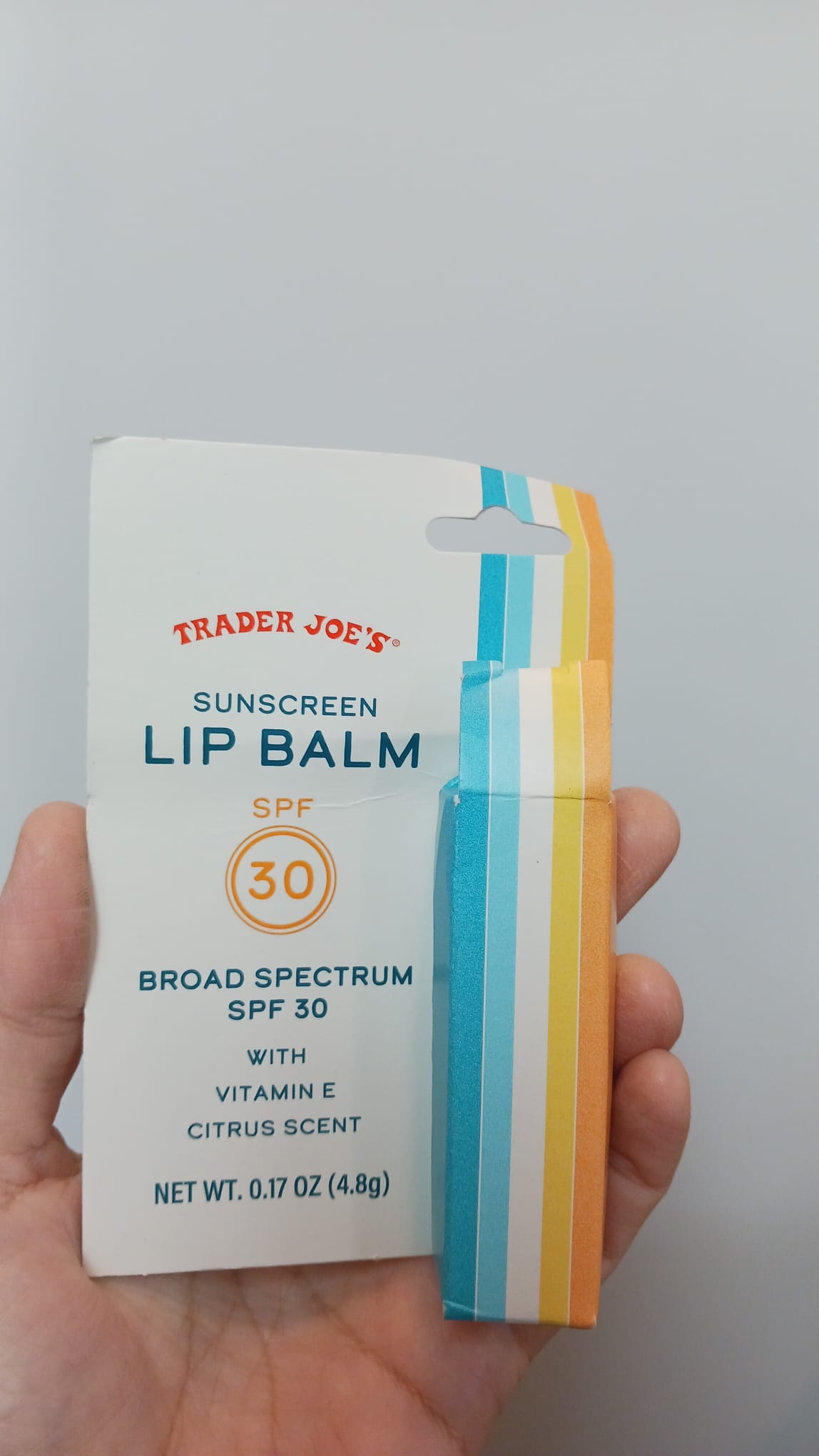 Trader Joe's  廣譜防曬護唇膏 SPF30 (柑橘香)